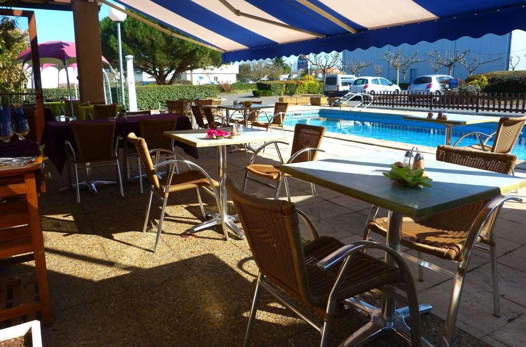Le Roxane Hotell Saint-Laurent-des-Vignes Eksteriør bilde